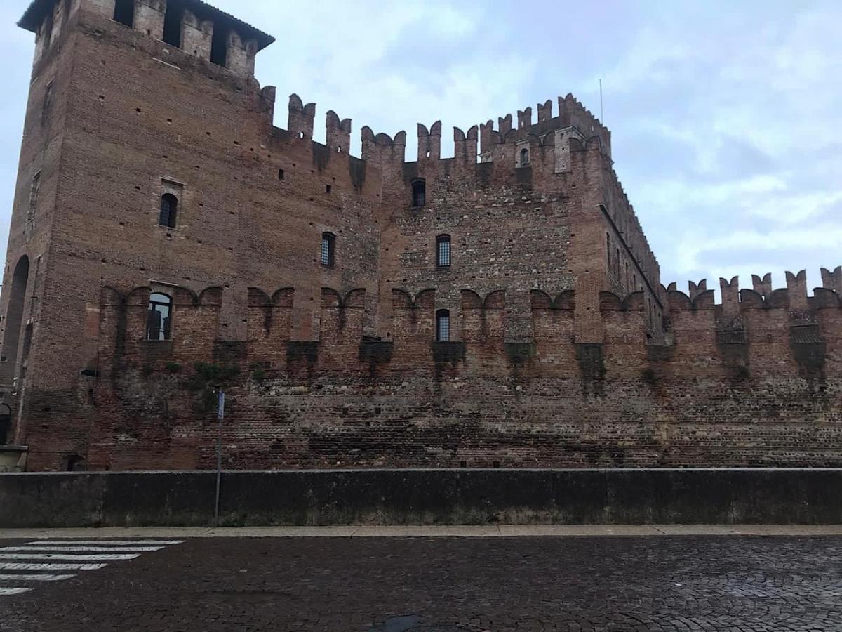 Апартаменты Castelvecchio Loft Верона Экстерьер фото