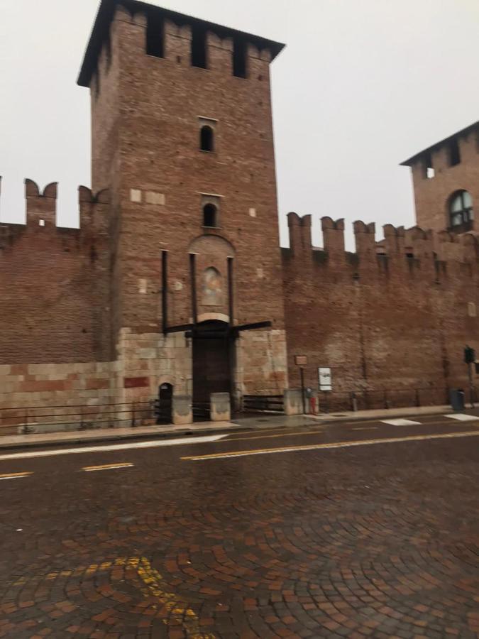 Апартаменты Castelvecchio Loft Верона Экстерьер фото